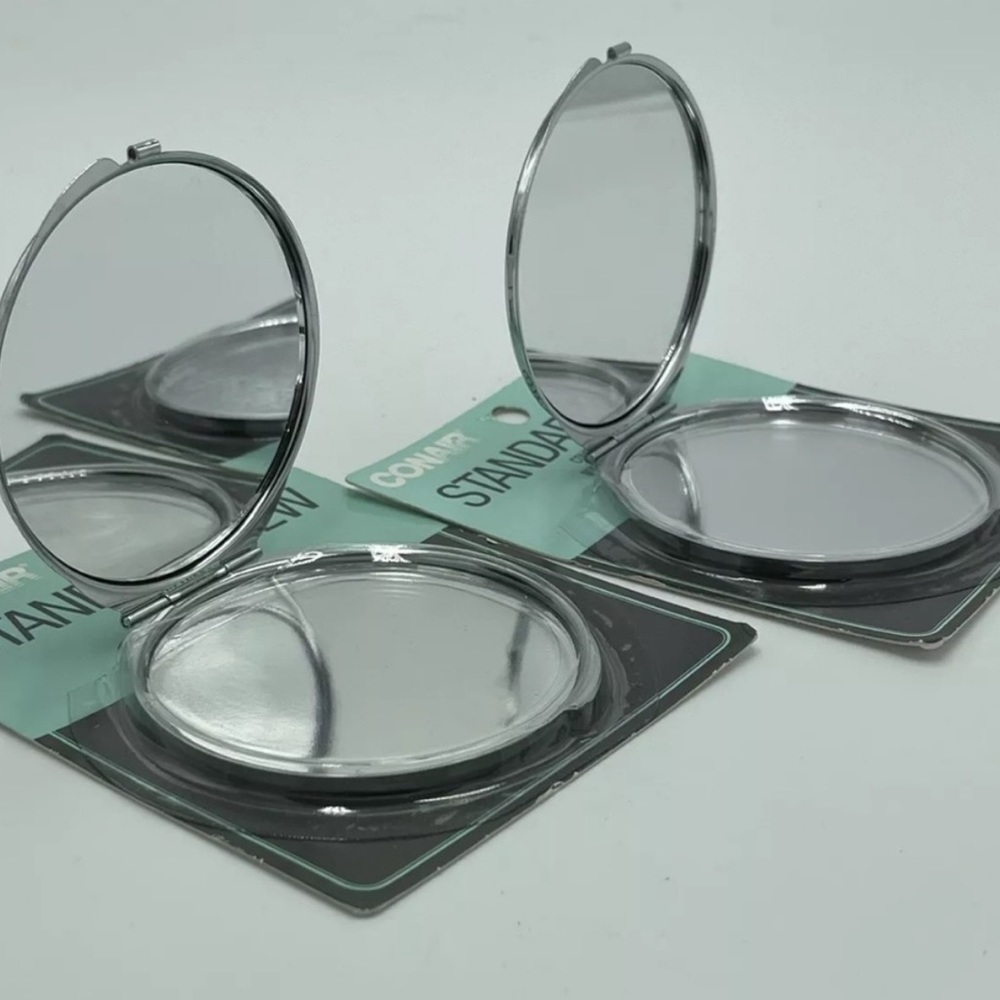 Conair Standard View Compact Mirror Glitter Silver - Picture 5 of 5